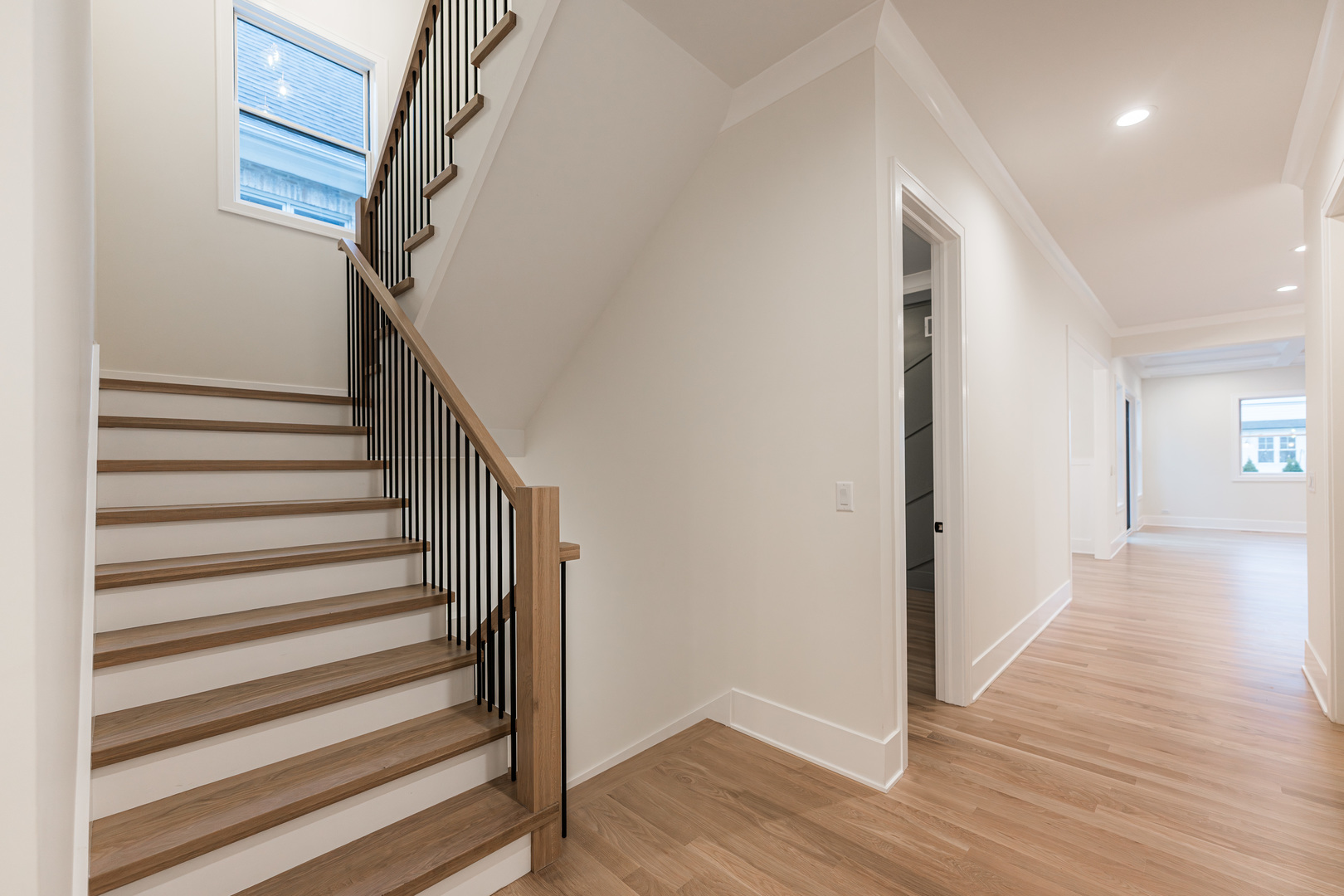 452 West Alma Street Elmhurst IL 60126