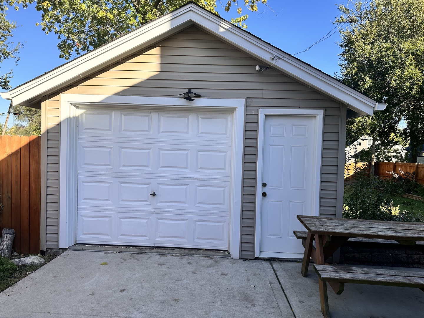 131 North Kendall Street Aurora IL 60505