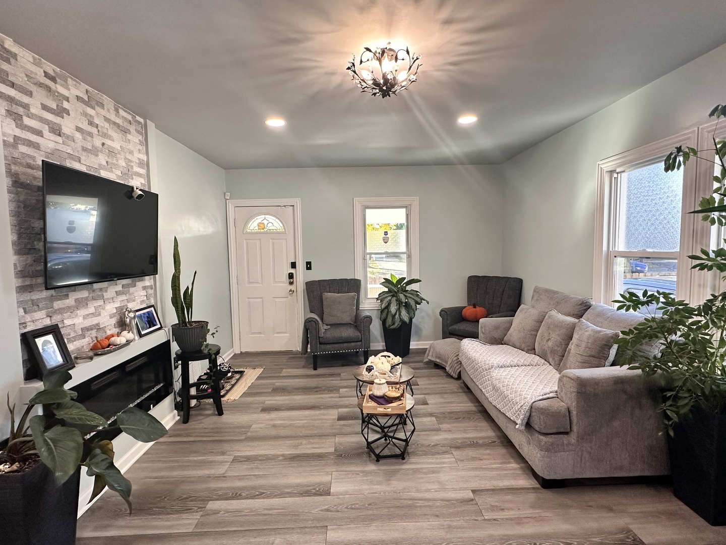 131 North Kendall Street Aurora IL 60505