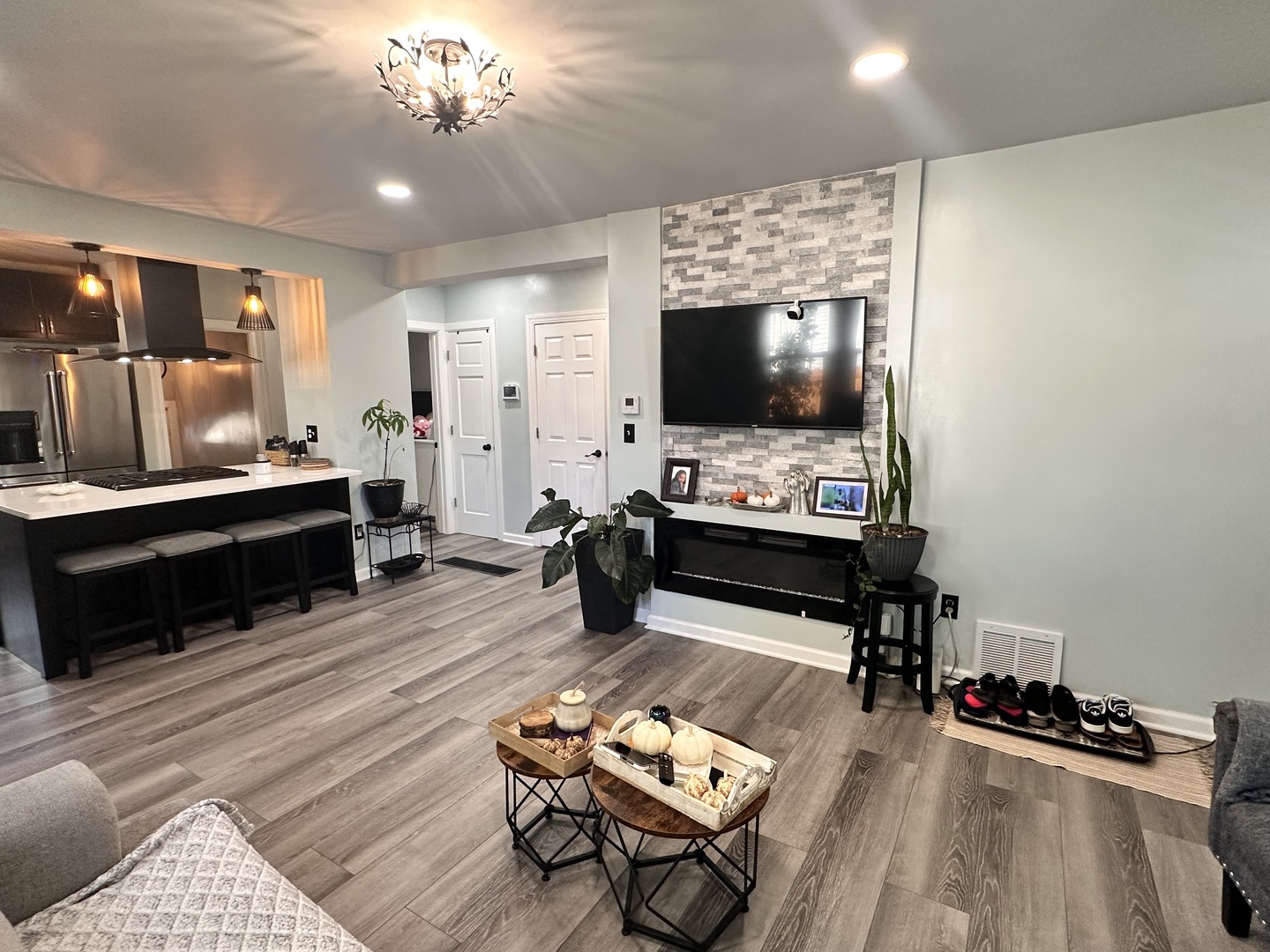 131 North Kendall Street Aurora IL 60505