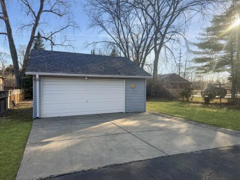 405 East Prairie Avenue Lombard IL 60148