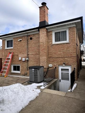 8416 South Kenneth Avenue Chicago IL 60652