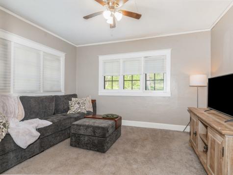 1915 Highland Park Drive Joliet IL 60432