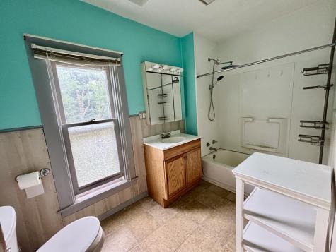 412 West Madison Street Belvidere IL 61008