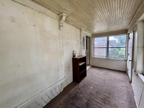 412 West Madison Street Belvidere IL 61008