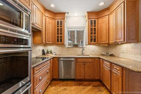 9837 South Hamilton Avenue Chicago IL 60643