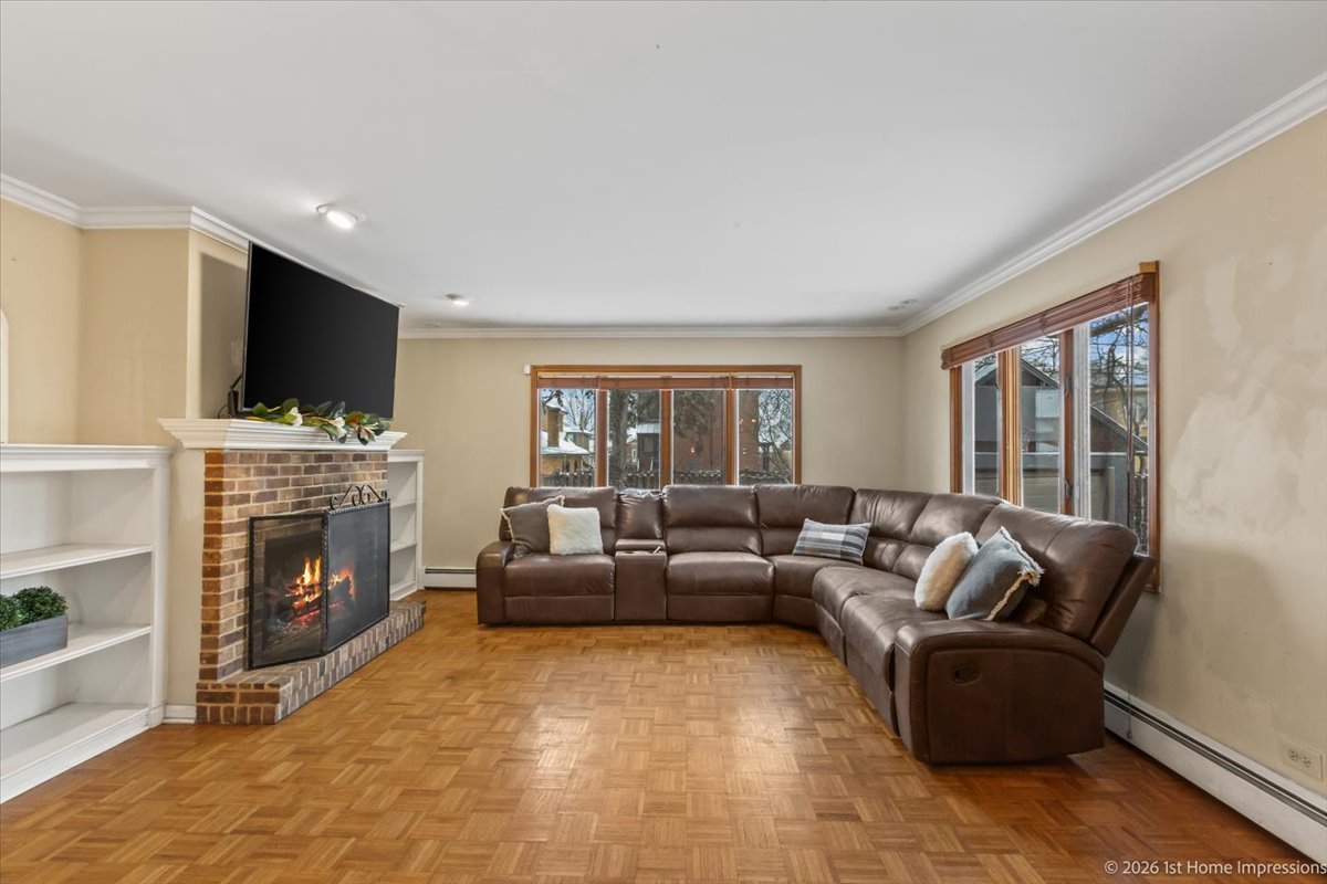 9837 South Hamilton Avenue Chicago IL 60643