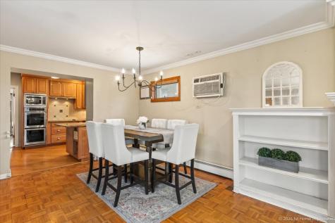 9837 South Hamilton Avenue Chicago IL 60643