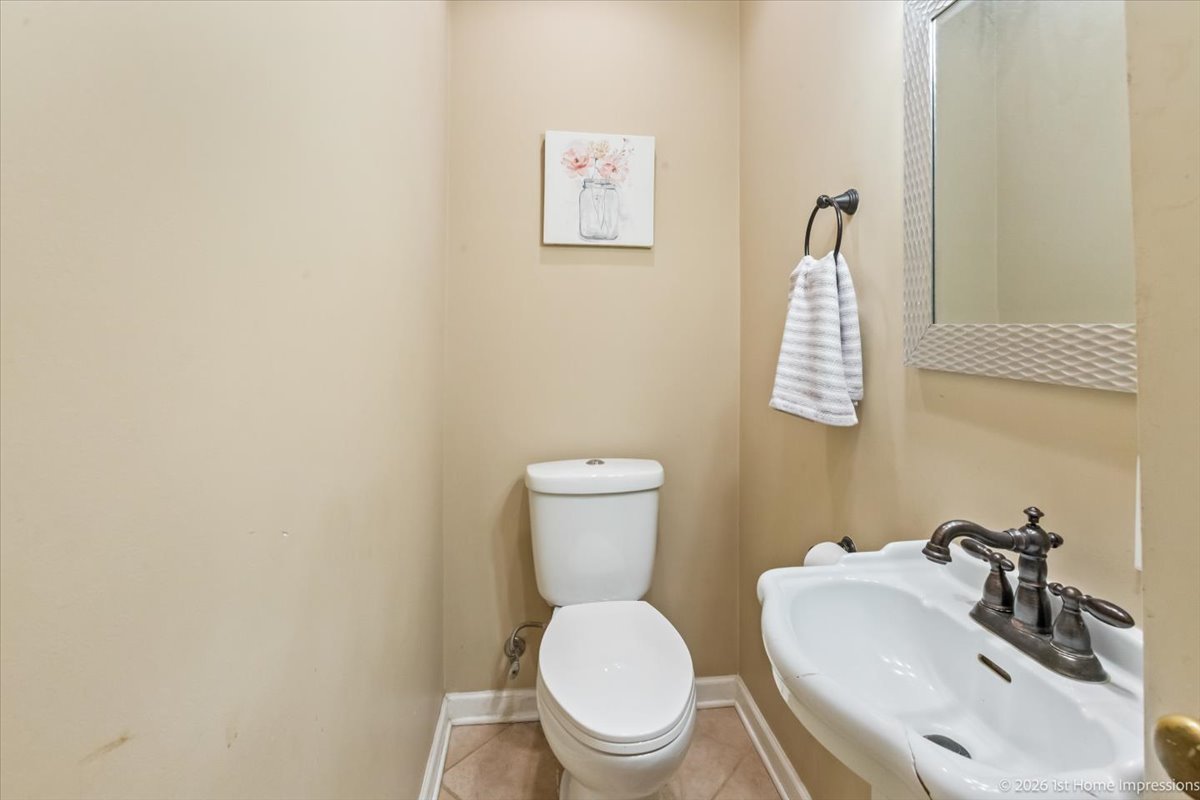 9837 South Hamilton Avenue Chicago IL 60643