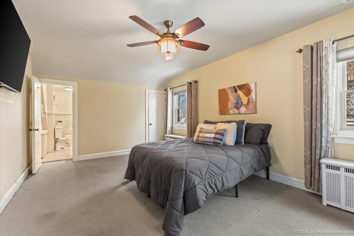 9837 South Hamilton Avenue Chicago IL 60643