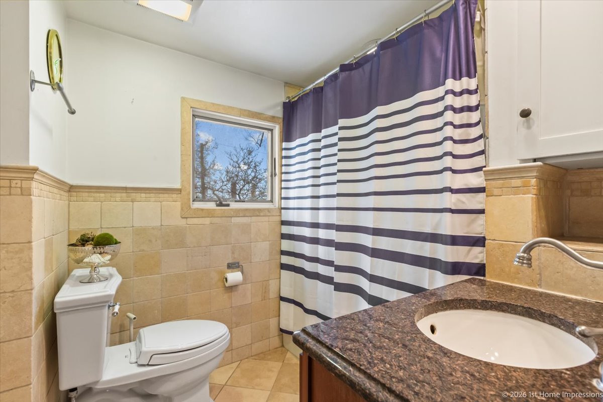 9837 South Hamilton Avenue Chicago IL 60643