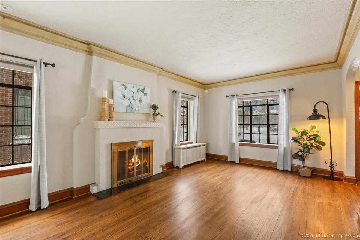 9837 South Hamilton Avenue Chicago IL 60643