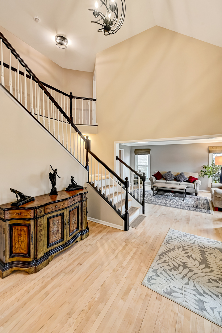 1770 West Windmill Court Addison IL 60101