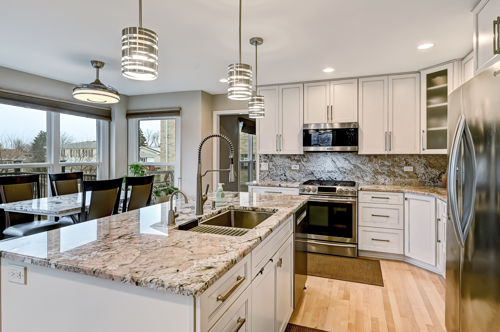 1770 West Windmill Court Addison IL 60101