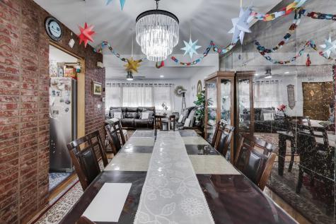 4849 North Central Avenue Chicago IL 60630