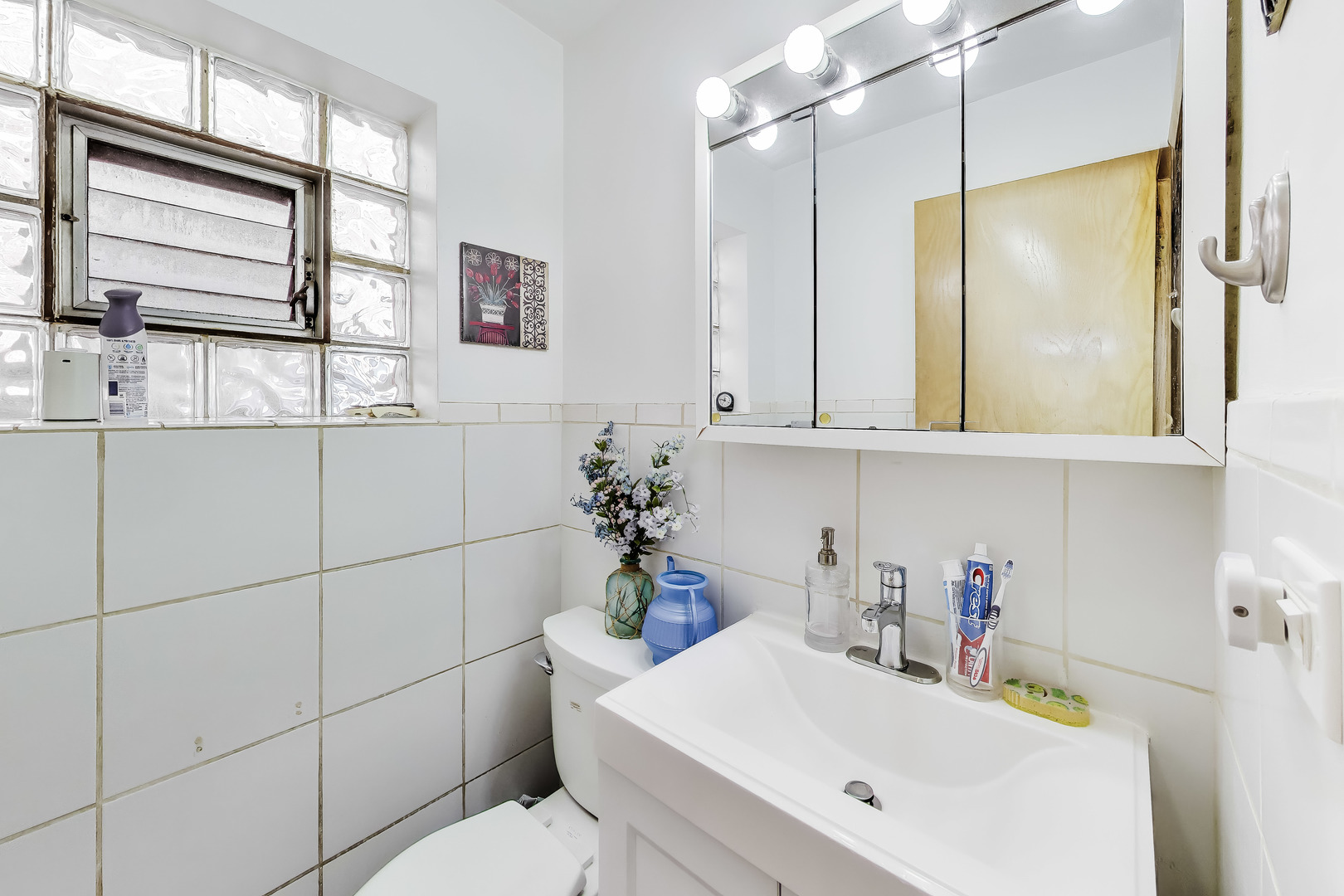 4849 North Central Avenue Chicago IL 60630