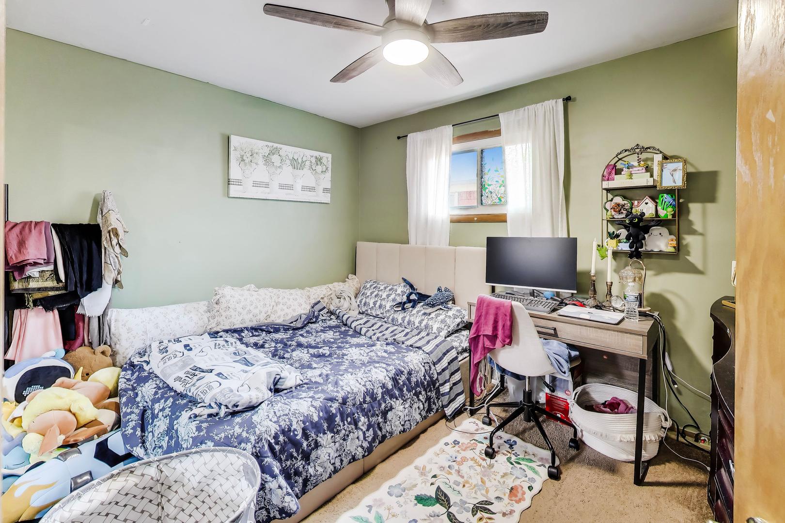 4849 North Central Avenue Chicago IL 60630
