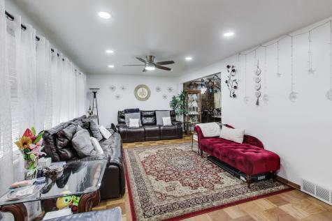 4849 North Central Avenue Chicago IL 60630