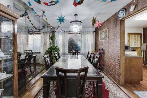 4849 North Central Avenue Chicago IL 60630