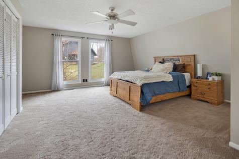 257 South Briar Court Oregon IL 61061