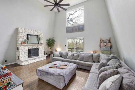 257 South Briar Court Oregon IL 61061