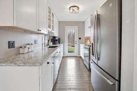 257 South Briar Court Oregon IL 61061