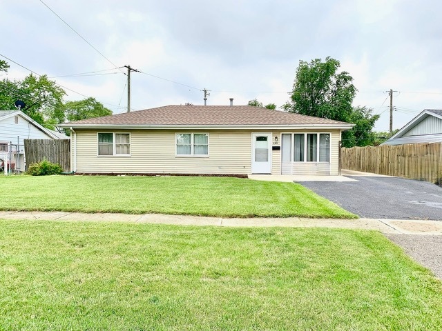 203 Macgregor Road Lockport IL 60441