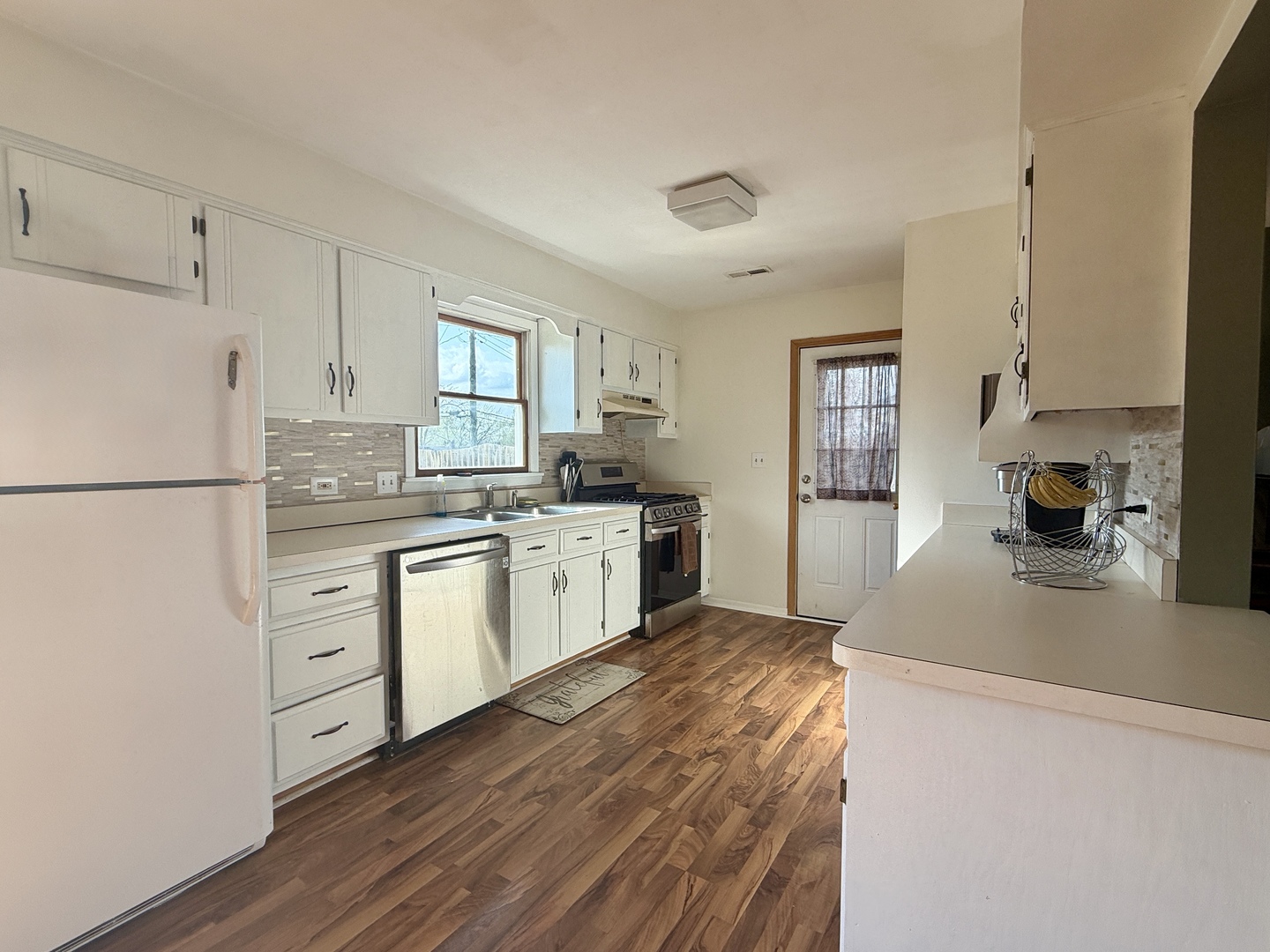 203 Macgregor Road Lockport IL 60441