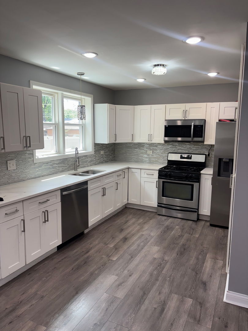 10944 South Wallace Street Chicago IL 60628