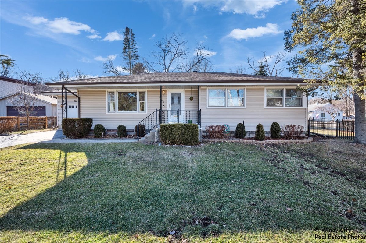 1200 Hillside View Algonquin IL 60102