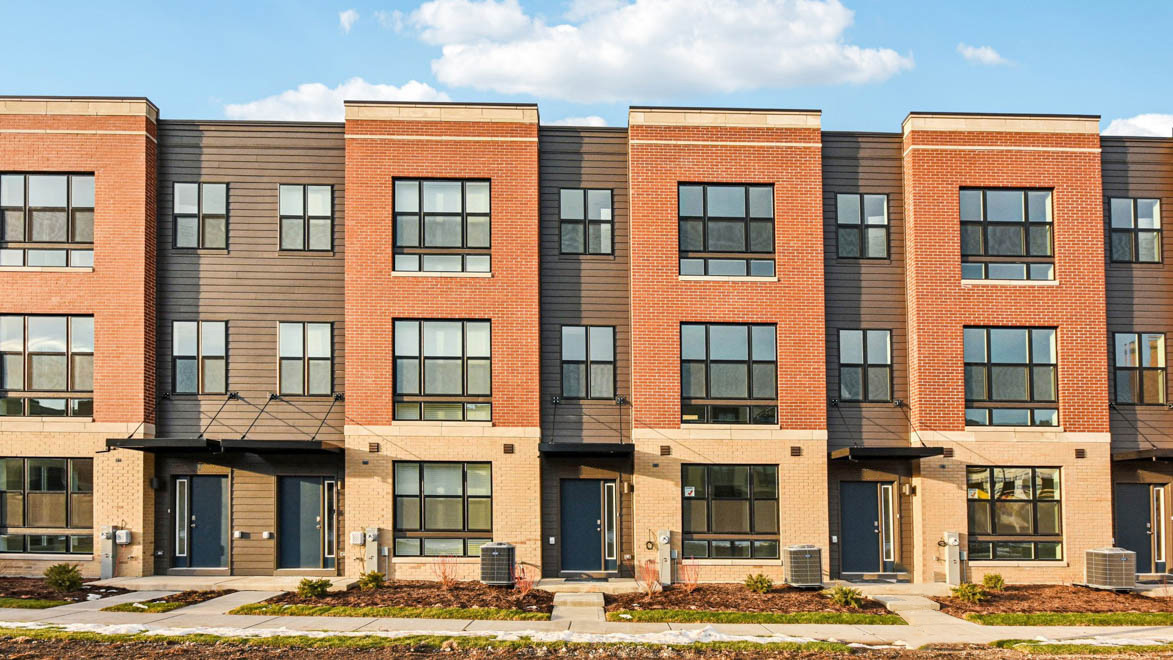 302 Summit Circle Lombard IL 60148