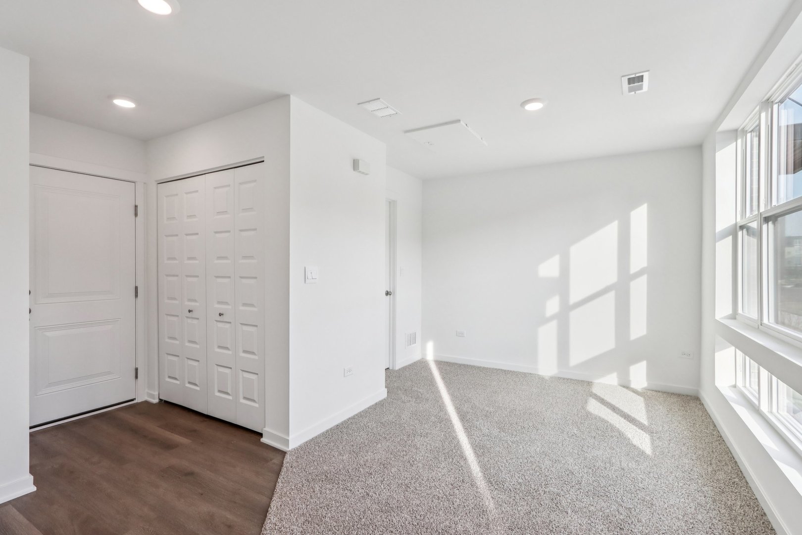 302 Summit Circle Lombard IL 60148