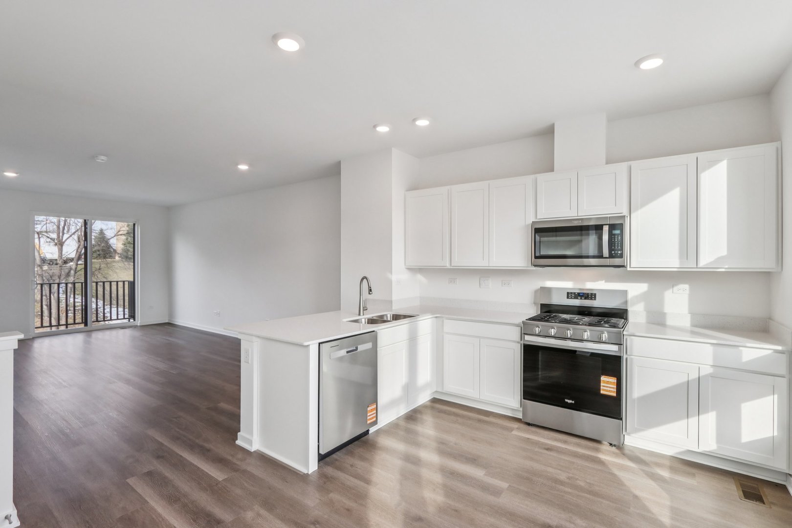 302 Summit Circle Lombard IL 60148