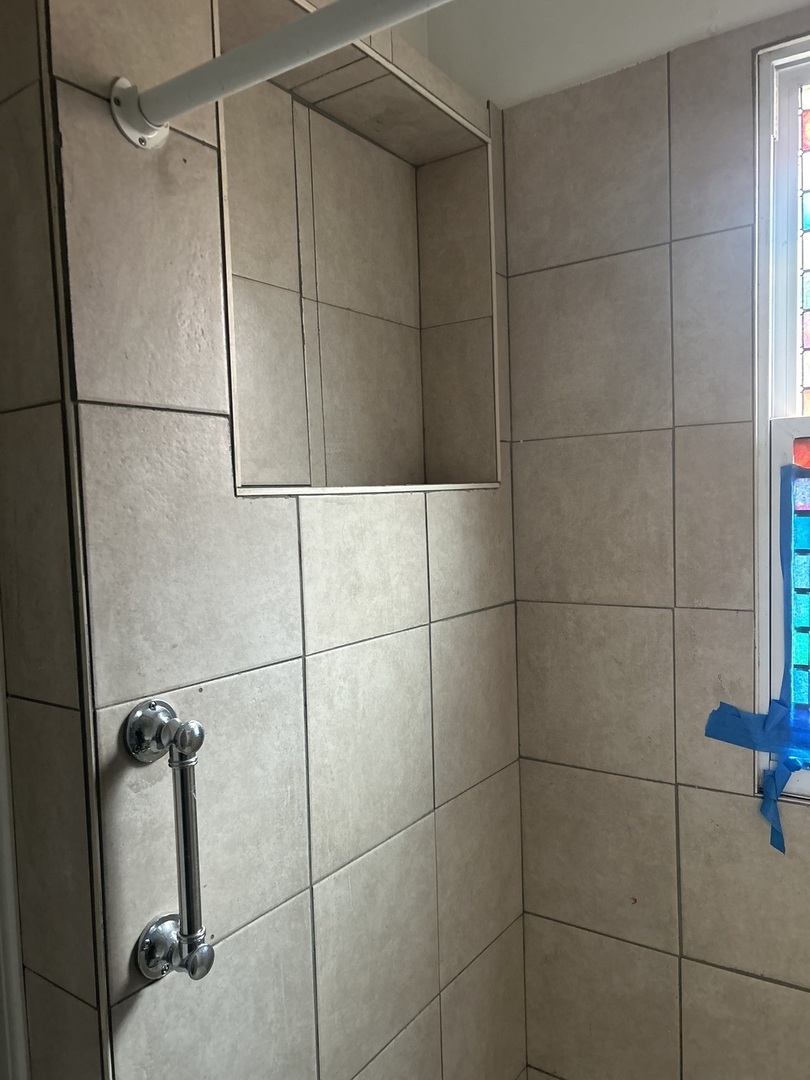 9326 South Manistee Avenue Chicago IL 60617