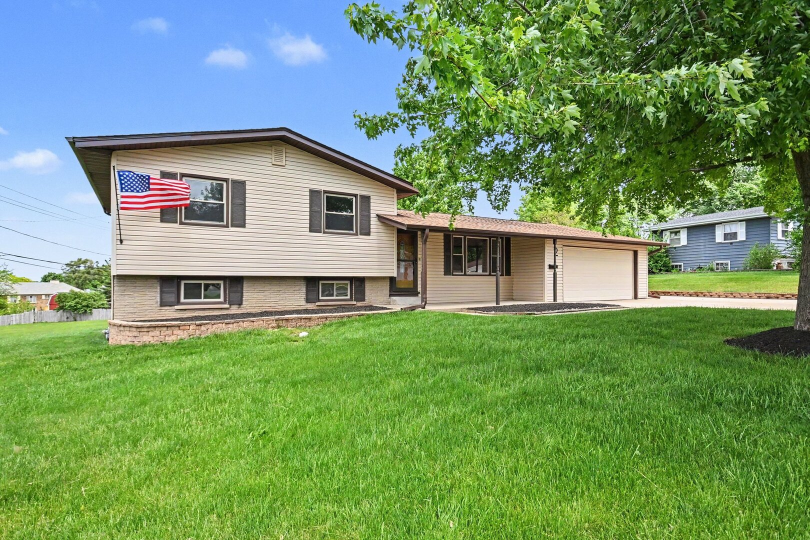 2 Briarcliff Road Montgomery IL 60538