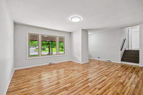 2 Briarcliff Road Montgomery IL 60538