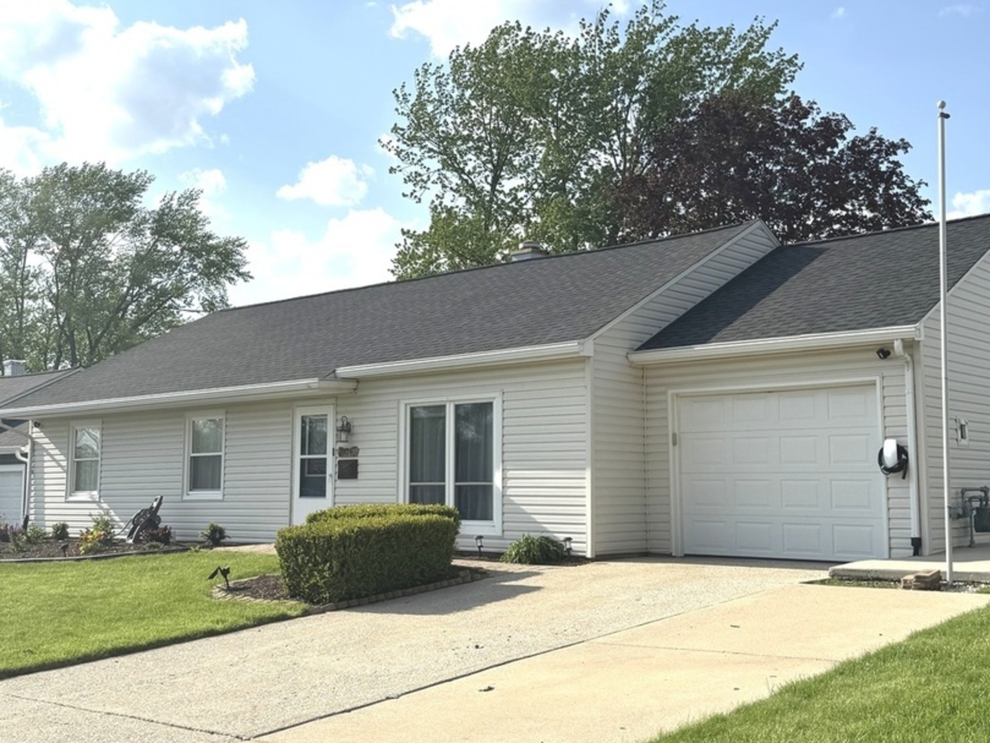 10248 Hibiscus Drive Orland Park IL 60462