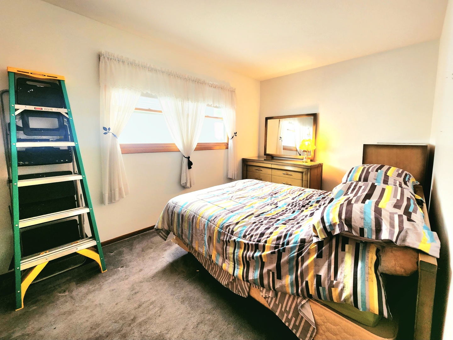 13418 South Mackinaw Avenue Chicago IL 60633