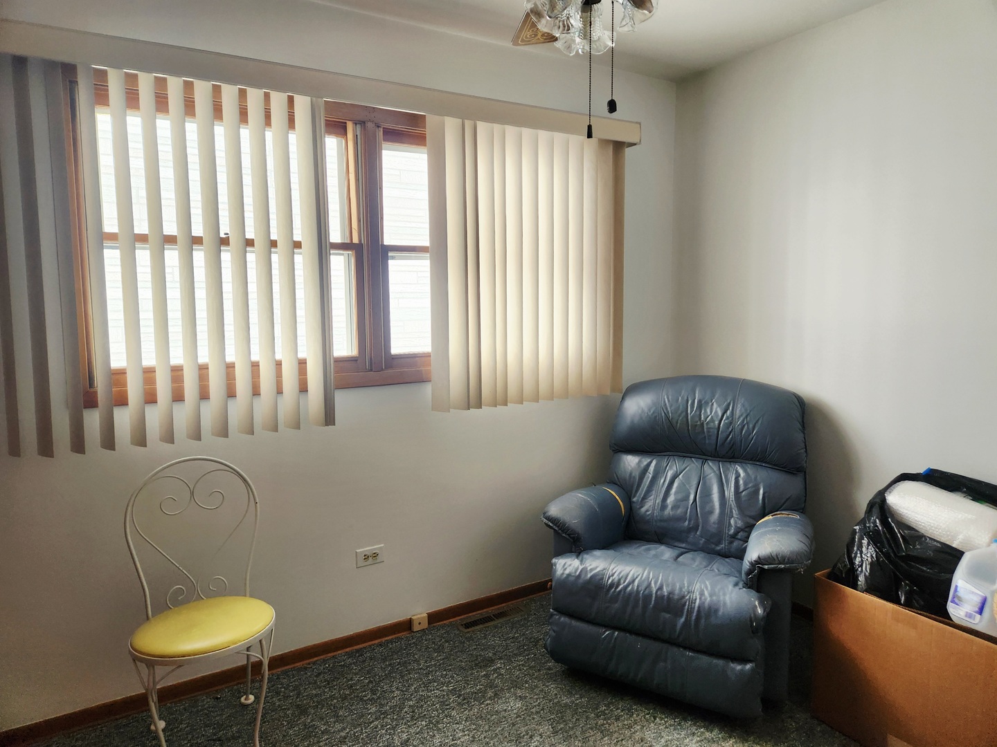 13418 South Mackinaw Avenue Chicago IL 60633