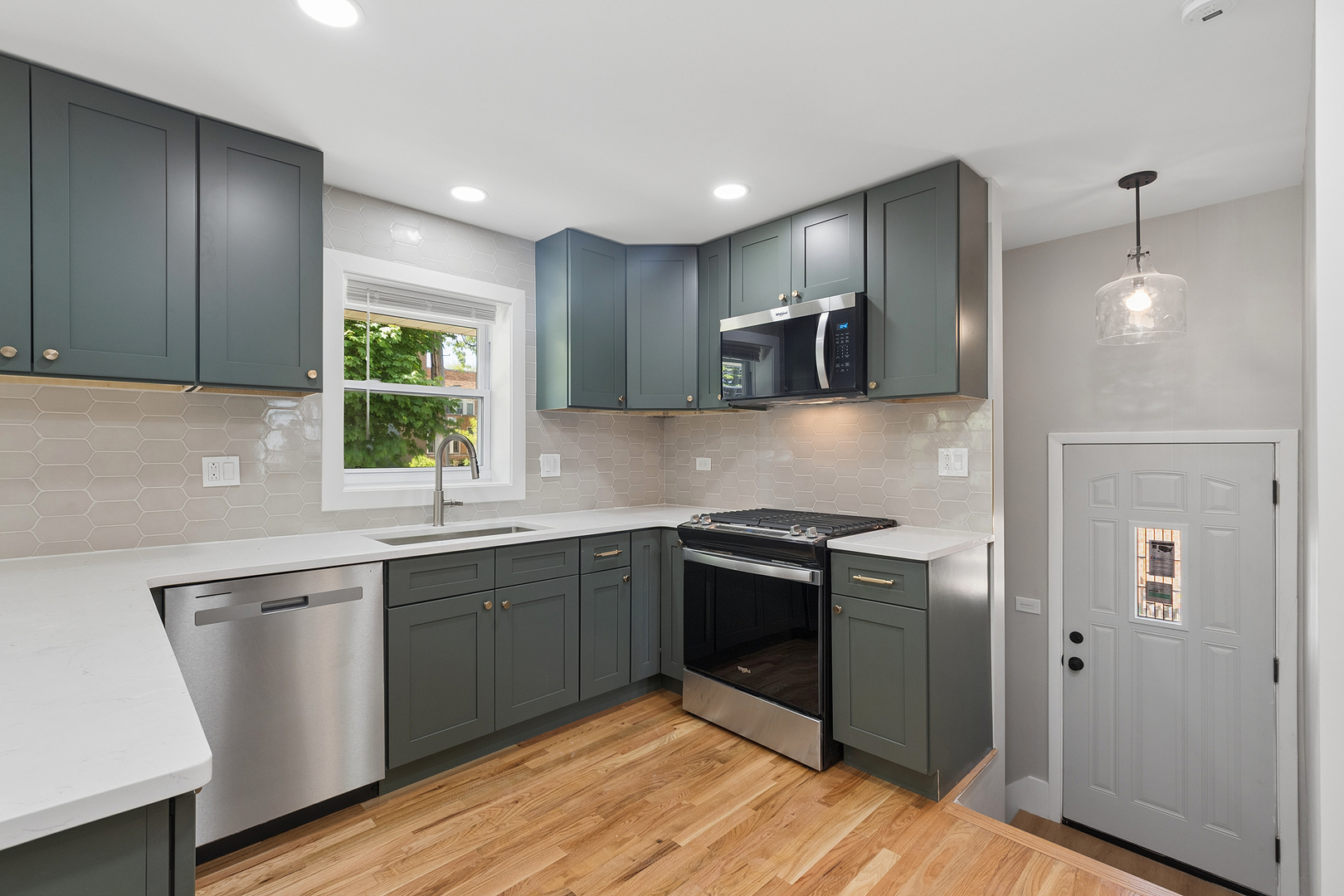 10849 South Christiana Avenue Chicago IL 60655