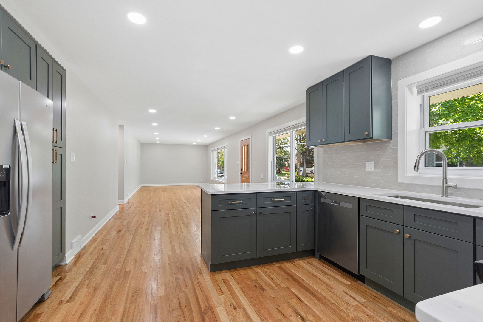 10849 South Christiana Avenue Chicago IL 60655