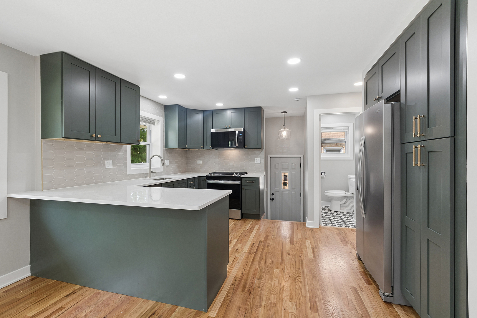 10849 South Christiana Avenue Chicago IL 60655