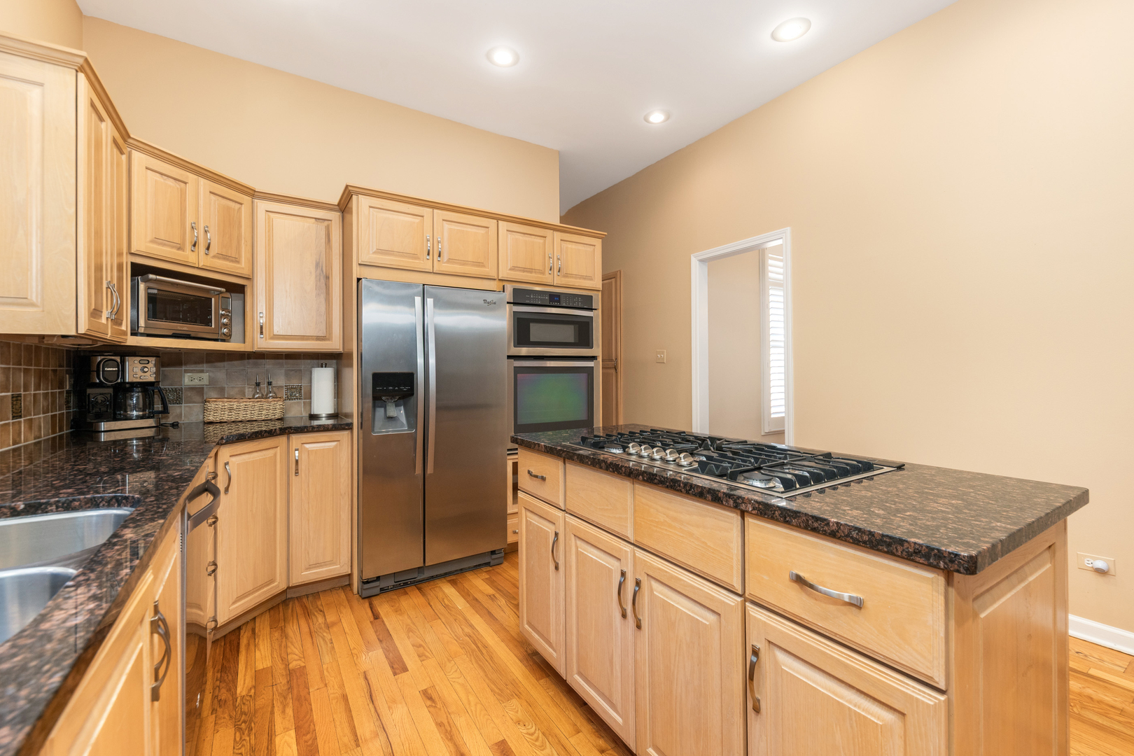 1437 Ambleside Circle Naperville IL 60540
