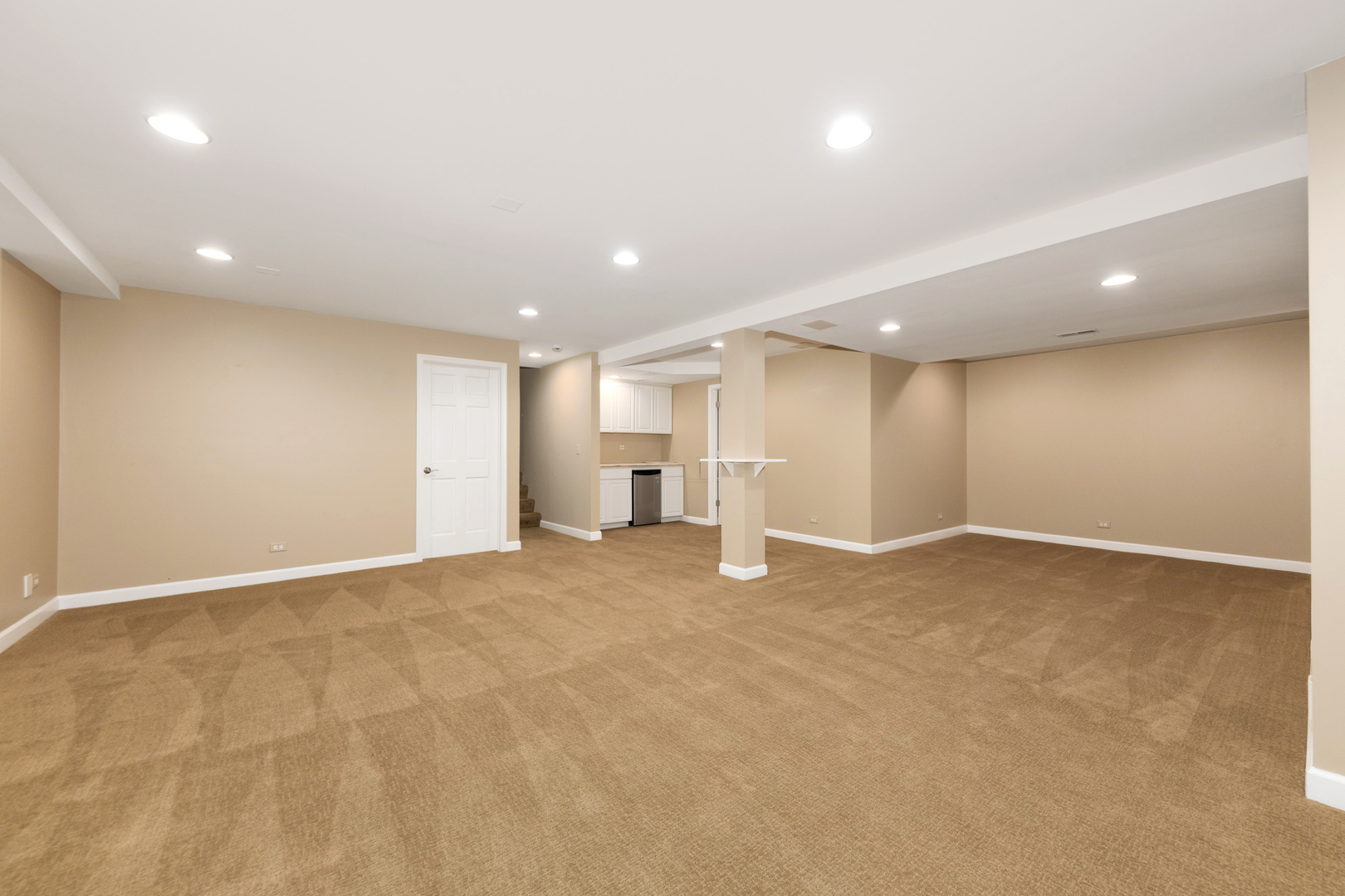 1437 Ambleside Circle Naperville IL 60540
