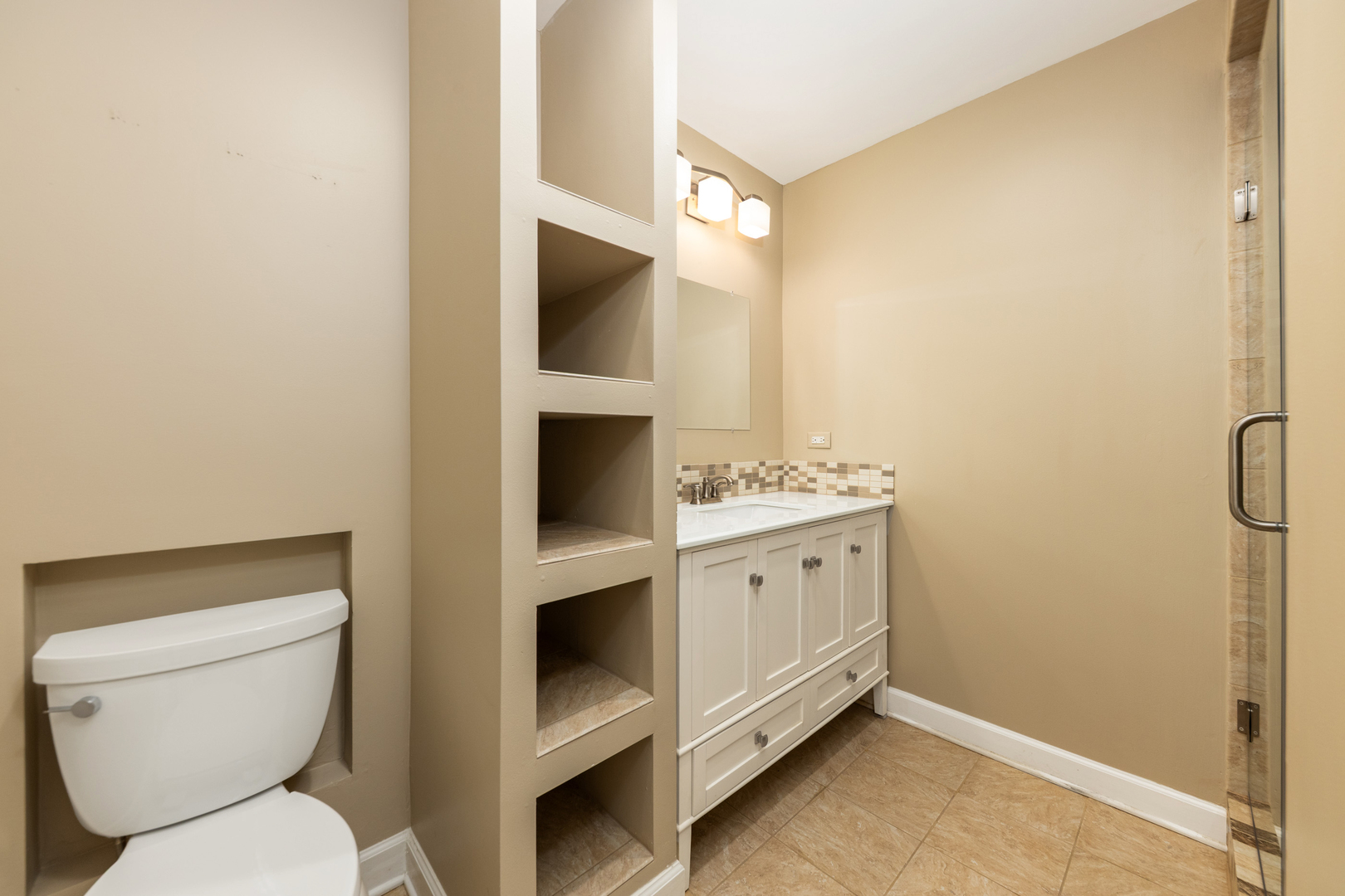 1437 Ambleside Circle Naperville IL 60540