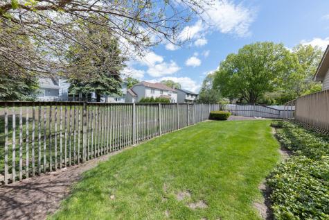 1437 Ambleside Circle Naperville IL 60540