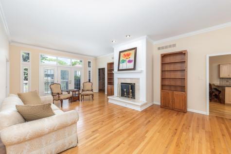 1437 Ambleside Circle Naperville IL 60540
