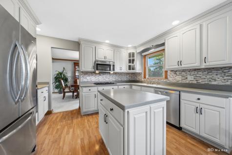 1441 71ST Street Downers Grove IL 60516