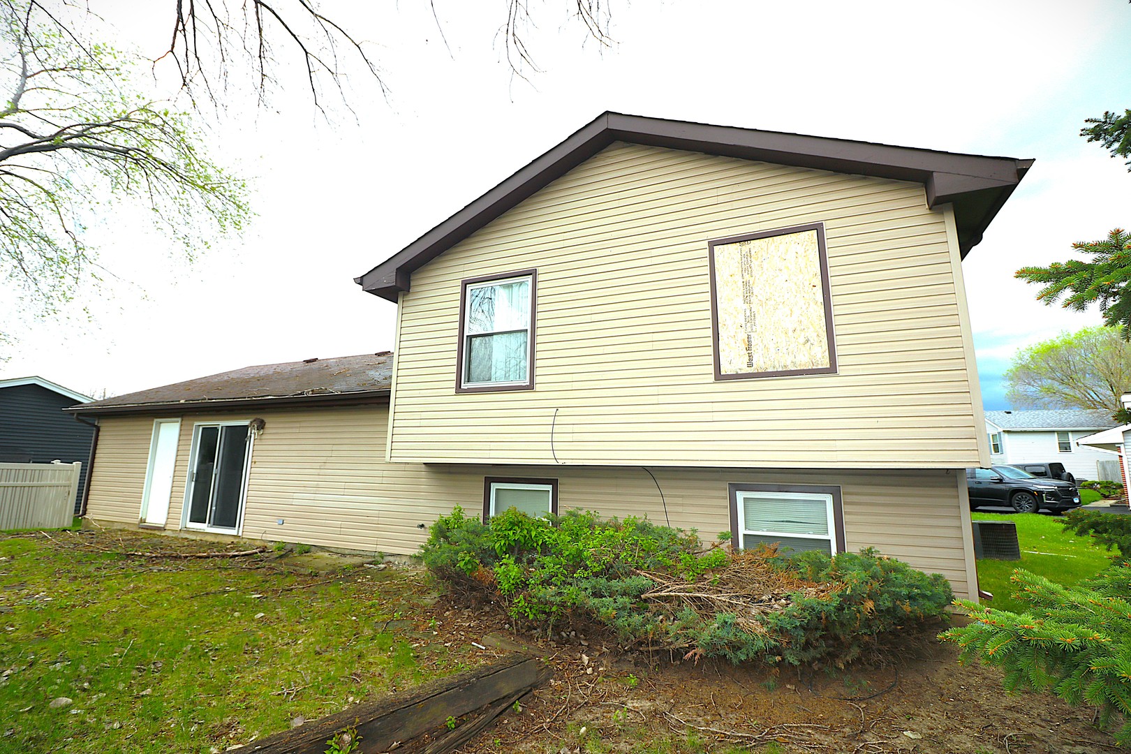 319 Dean Circle Bolingbrook IL 60440