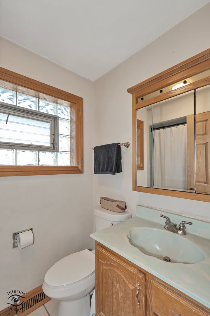 825 Walnut Drive Darien IL 60561